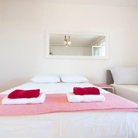 Apartmani Piculo Primošten Eksteriør bilde